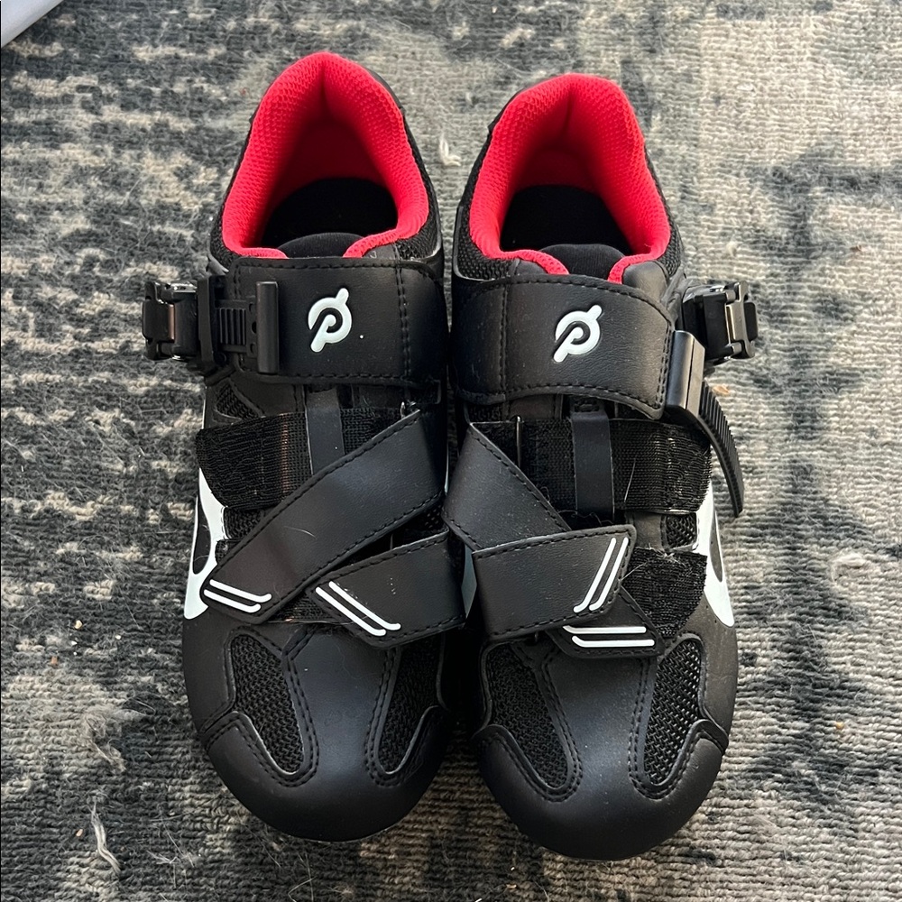 Woman’s Black and Red Cycling Shoes- Peloton